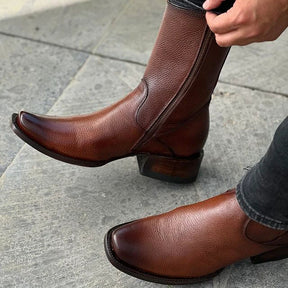 Kit Bota Maverick 2.0 Masculino de Cuero Legítimo + 3 REGALOS: Cinturón, Sombrero y Cartera